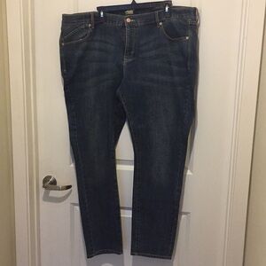 Old Navy “The Flirt” Dark Wash Skinny Jeans Size 20 New Without Tag